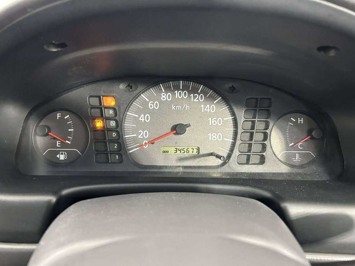 Б/У Ниссан Санни 2004 года. Фото: #10