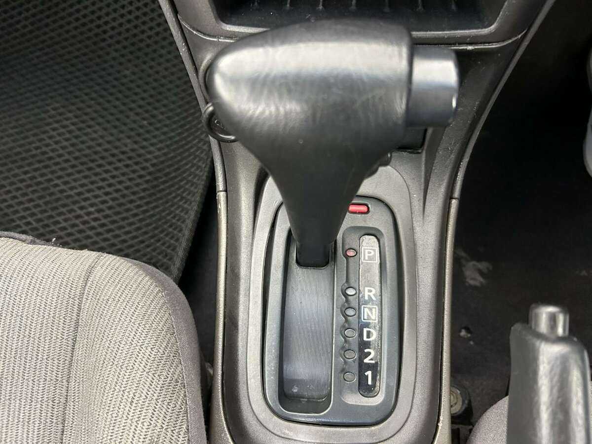 Б/У Ниссан Санни 2004 года. Фото: #12