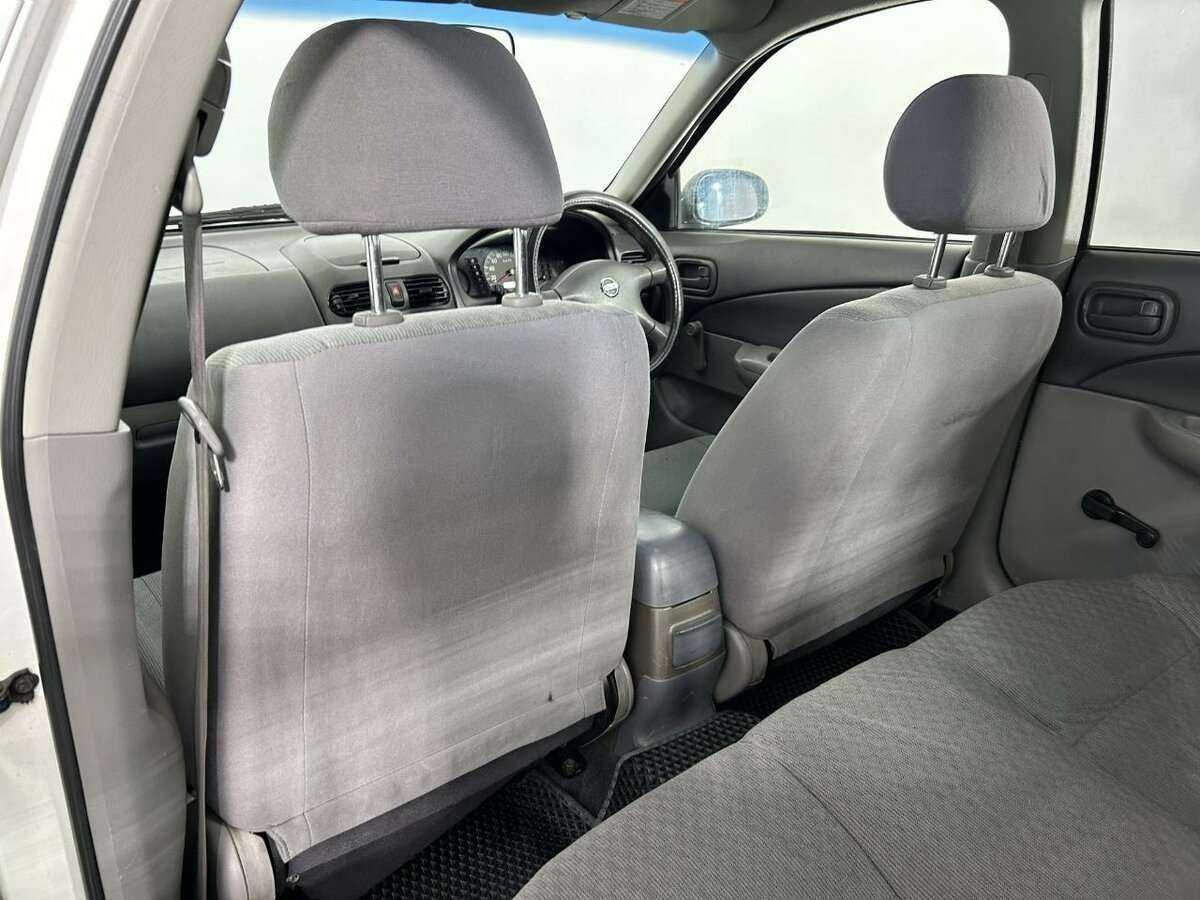 Б/У Ниссан Санни 2004 года. Фото: #15