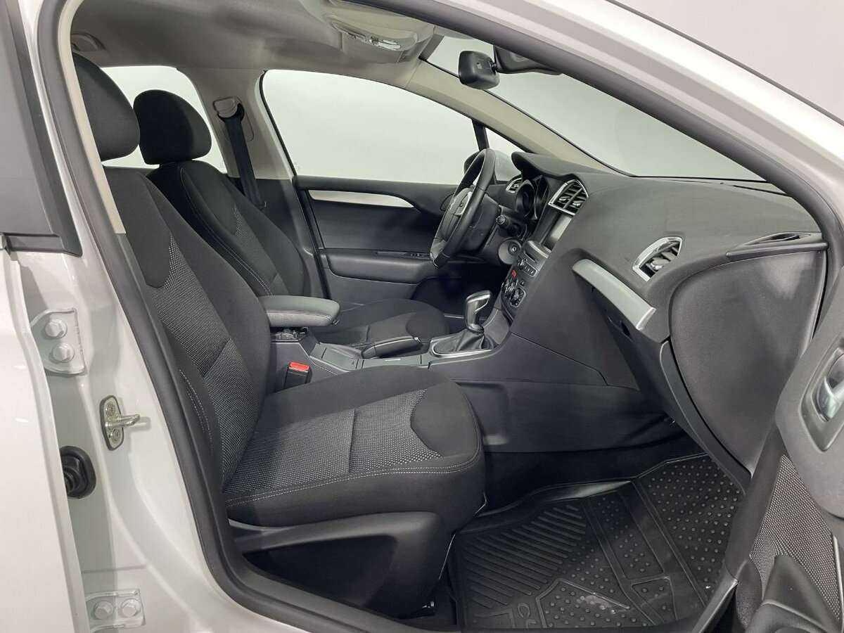 Б/У Ситроен Ц4 2021 года. Фото: #13