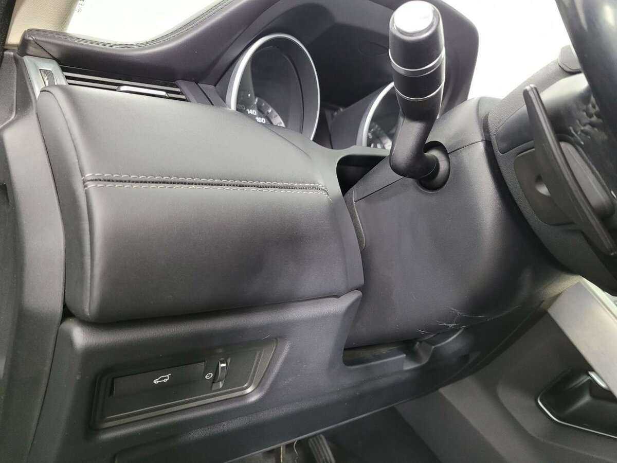 Б/У Лэнд Ровер Рэнж Ровер Эвок 2011 года. Фото: #8