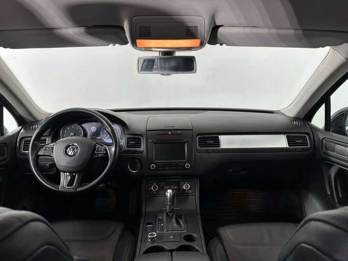 Б/У Фольксваген Туарег 2012 года. Фото: #6