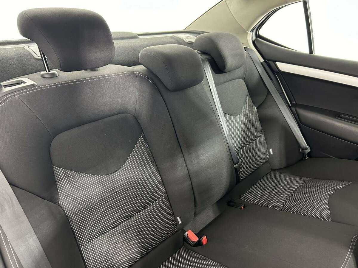 Б/У Ситроен Ц4 2013 года. Фото: #13