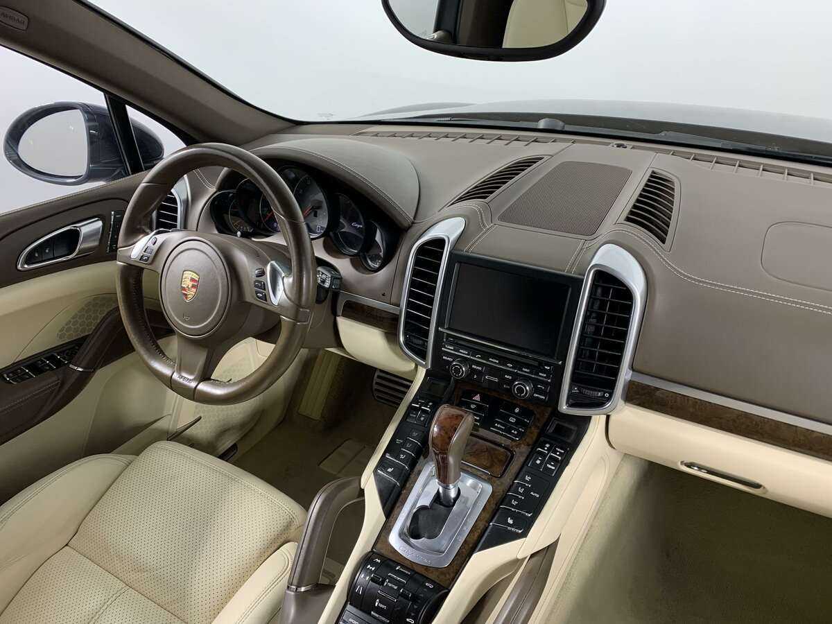 Б/У Порш Кайен 2012 года. Фото: #7