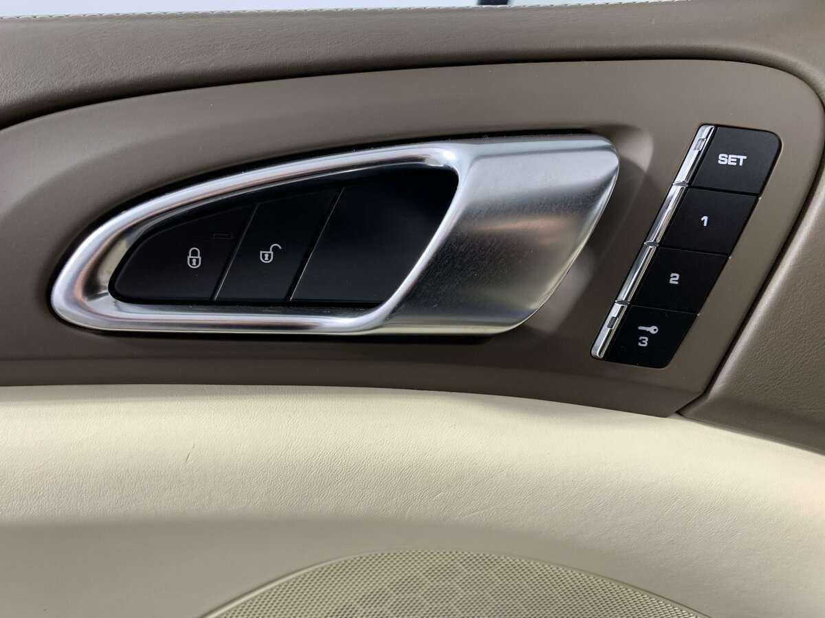 Б/У Порш Кайен 2012 года. Фото: #15