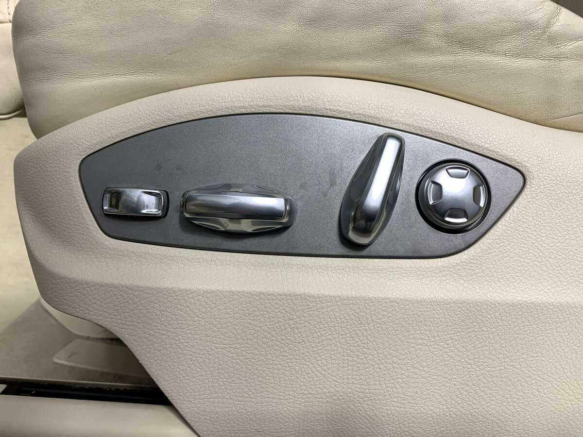 Б/У Порш Кайен 2012 года. Фото: #17