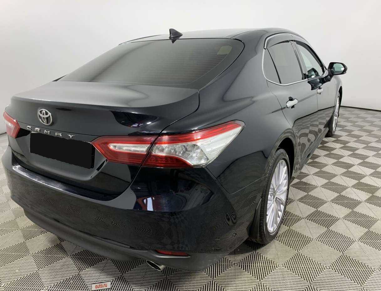 Б/У Тойота Камри 2020 года. Фото: #3