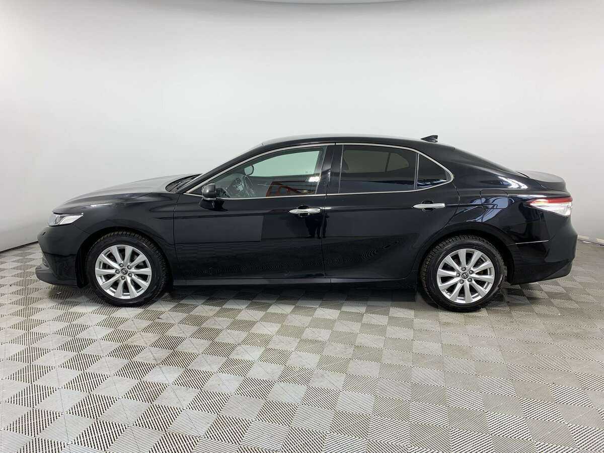 Б/У Тойота Камри 2019 года. Фото: #7