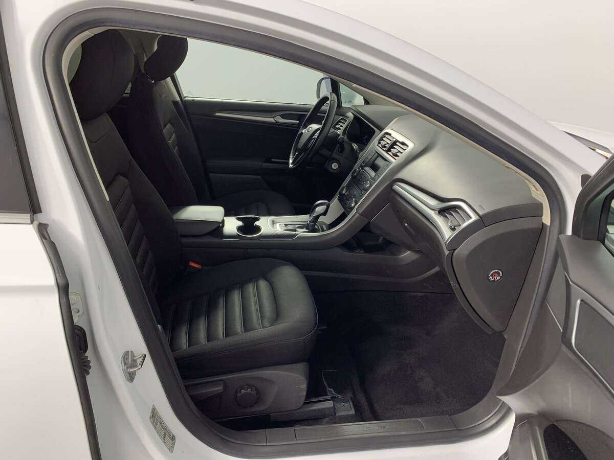 Б/У Форд Мондео 2018 года. Фото: #13