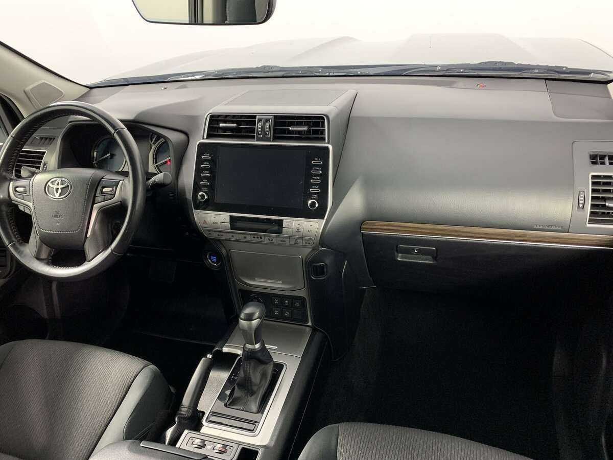 Б/У Тойота Лэнд Крузер Прадо 2021 года. Фото: #9