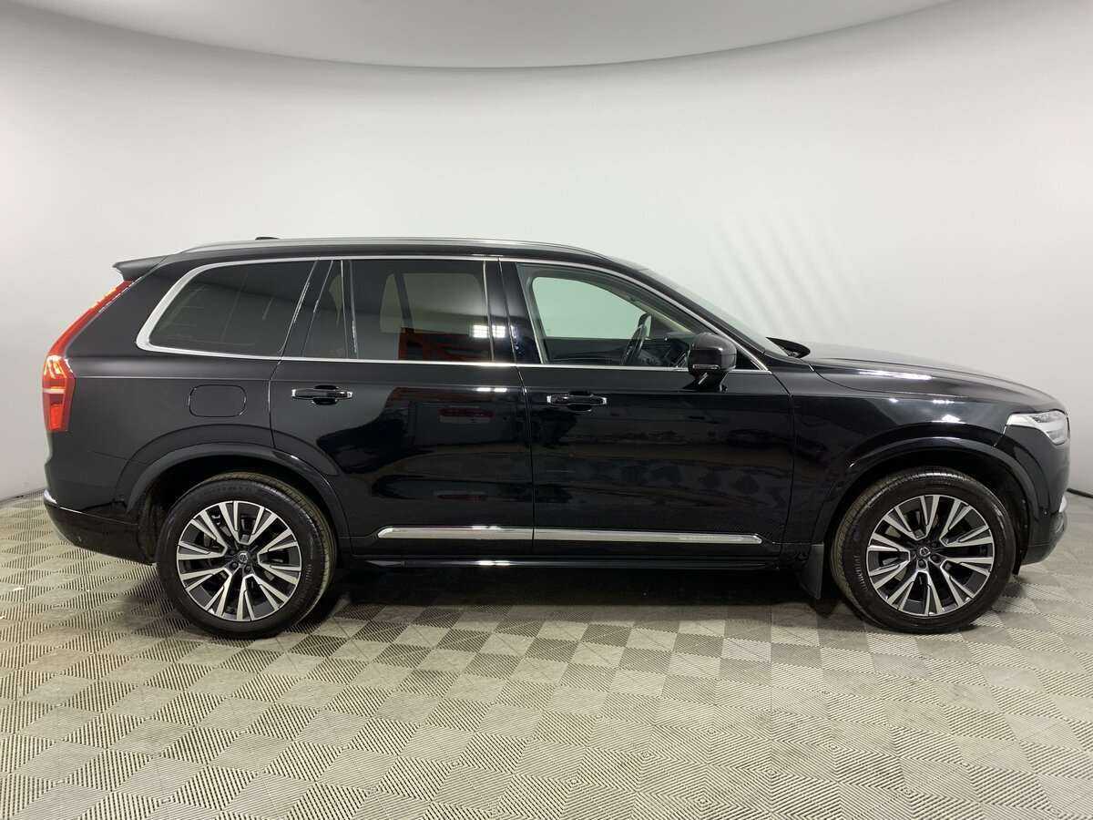 Б/У Вольво ИксЦ90 2016 года. Фото: #3