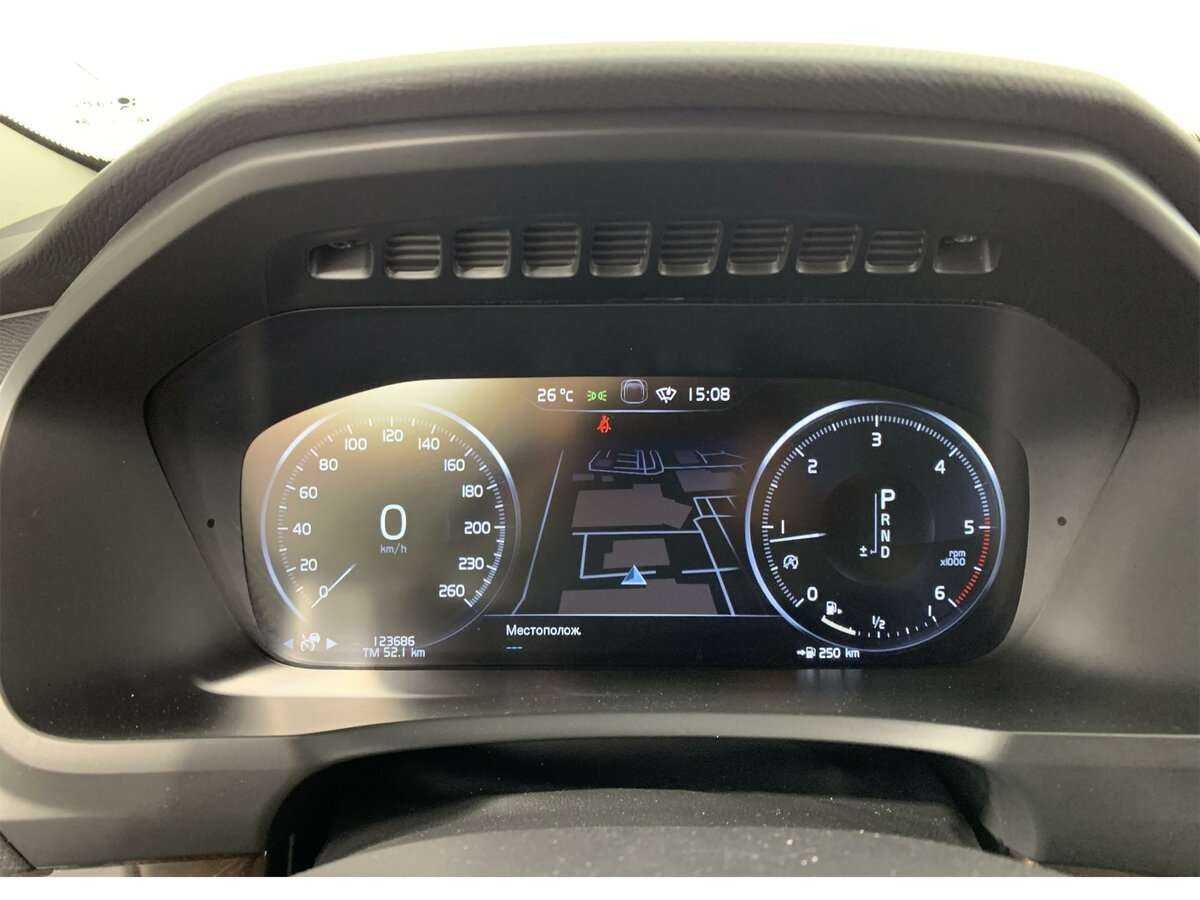 Б/У Вольво ИксЦ90 2016 года. Фото: #21