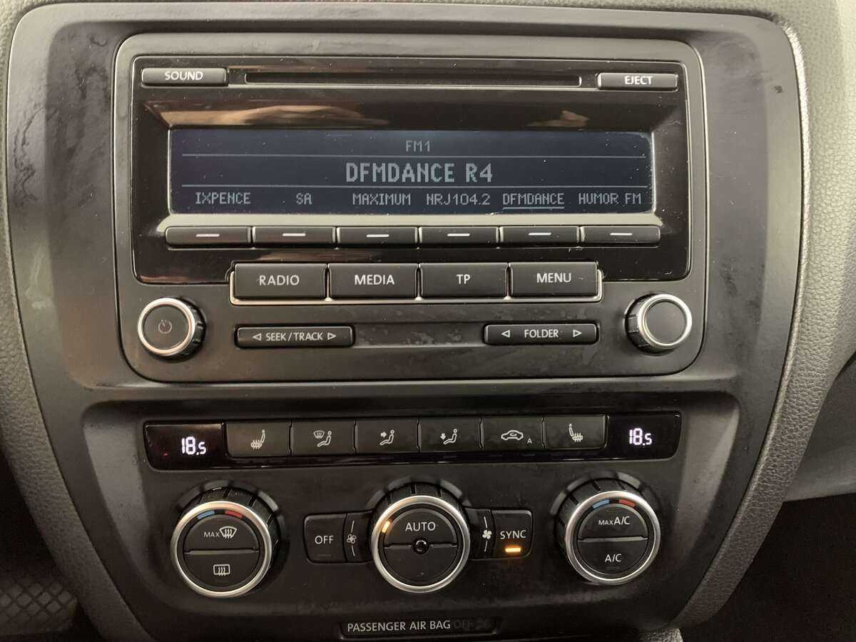 Б/У Фольксваген Джетта 2013 года. Фото: #12