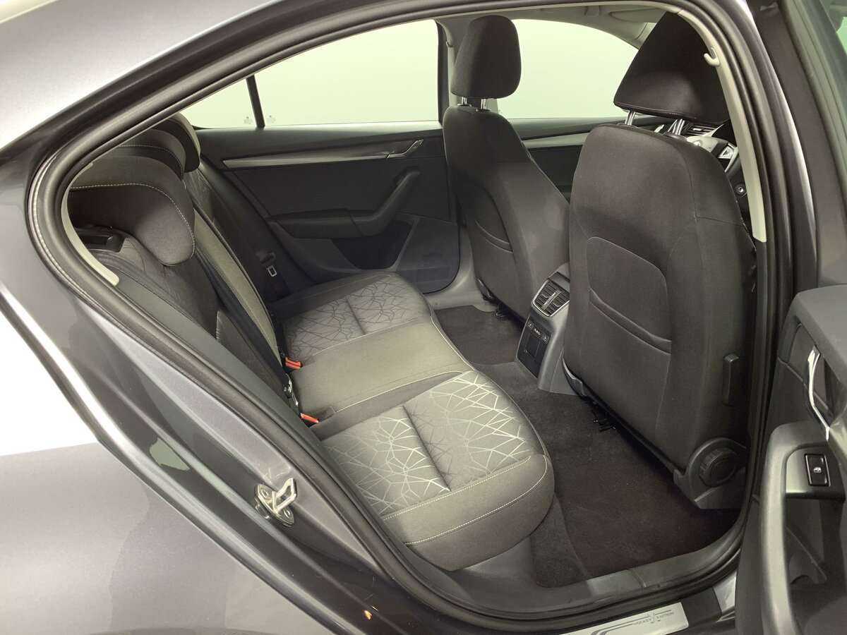 Б/У Шкода Октавия 2020 года. Фото: #15