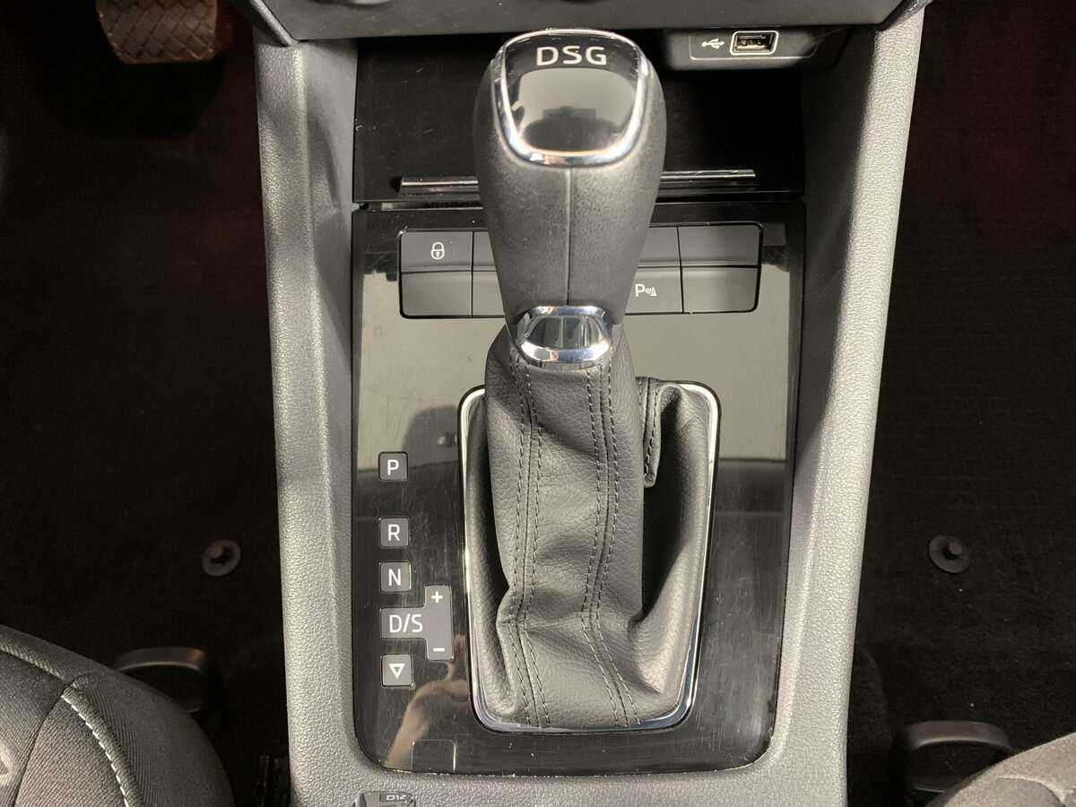 Б/У Шкода Октавия 2020 года. Фото: #18