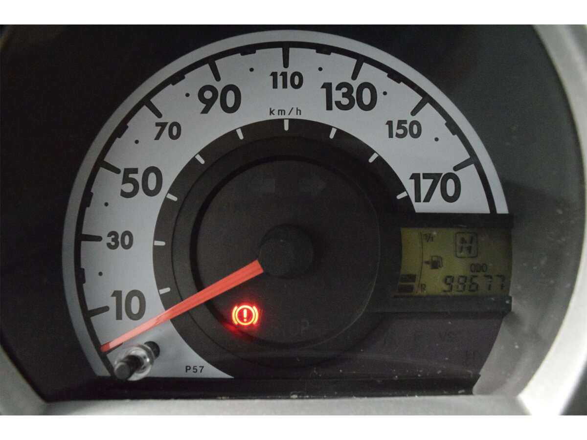 Б/У Ситроен Ц1 2012 года. Фото: #8