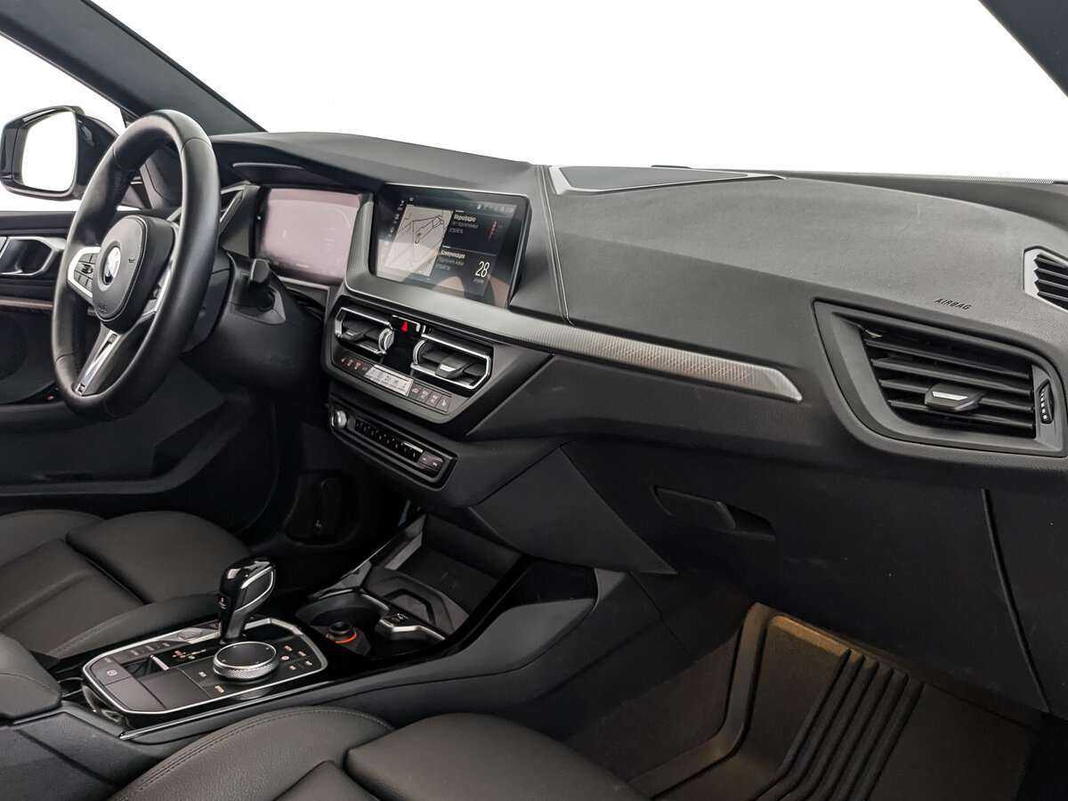 Б/У БМВ 2 серии 2021 года. Фото: #8