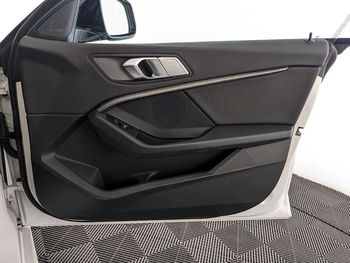 Б/У БМВ 2 серии 2021 года. Фото: #16