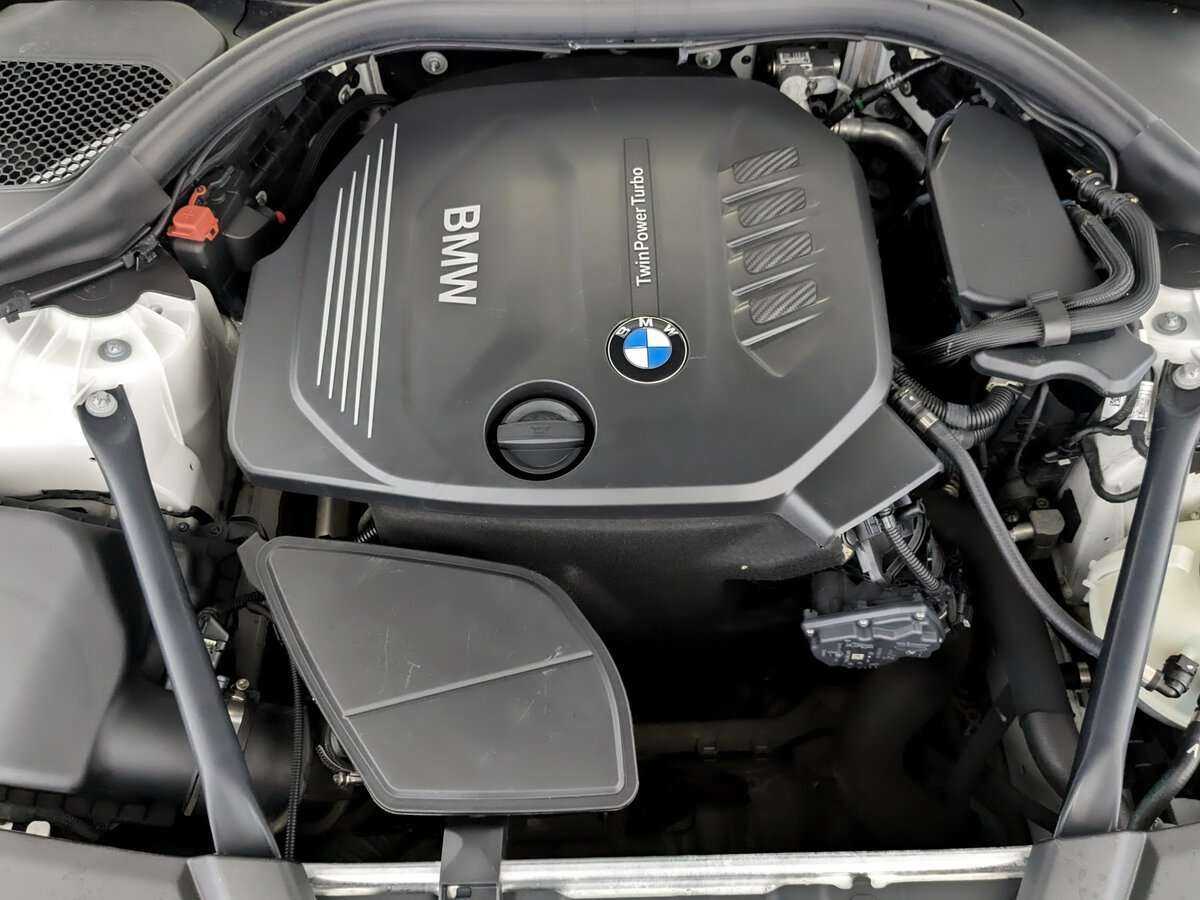 Б/У БМВ 5 серии 2017 года. Фото: #8