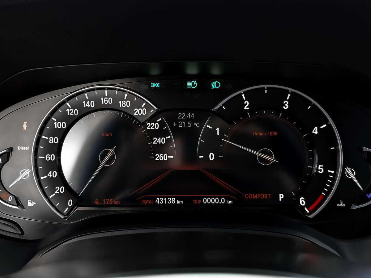 Б/У БМВ 3 серии 2020 года. Фото: #11