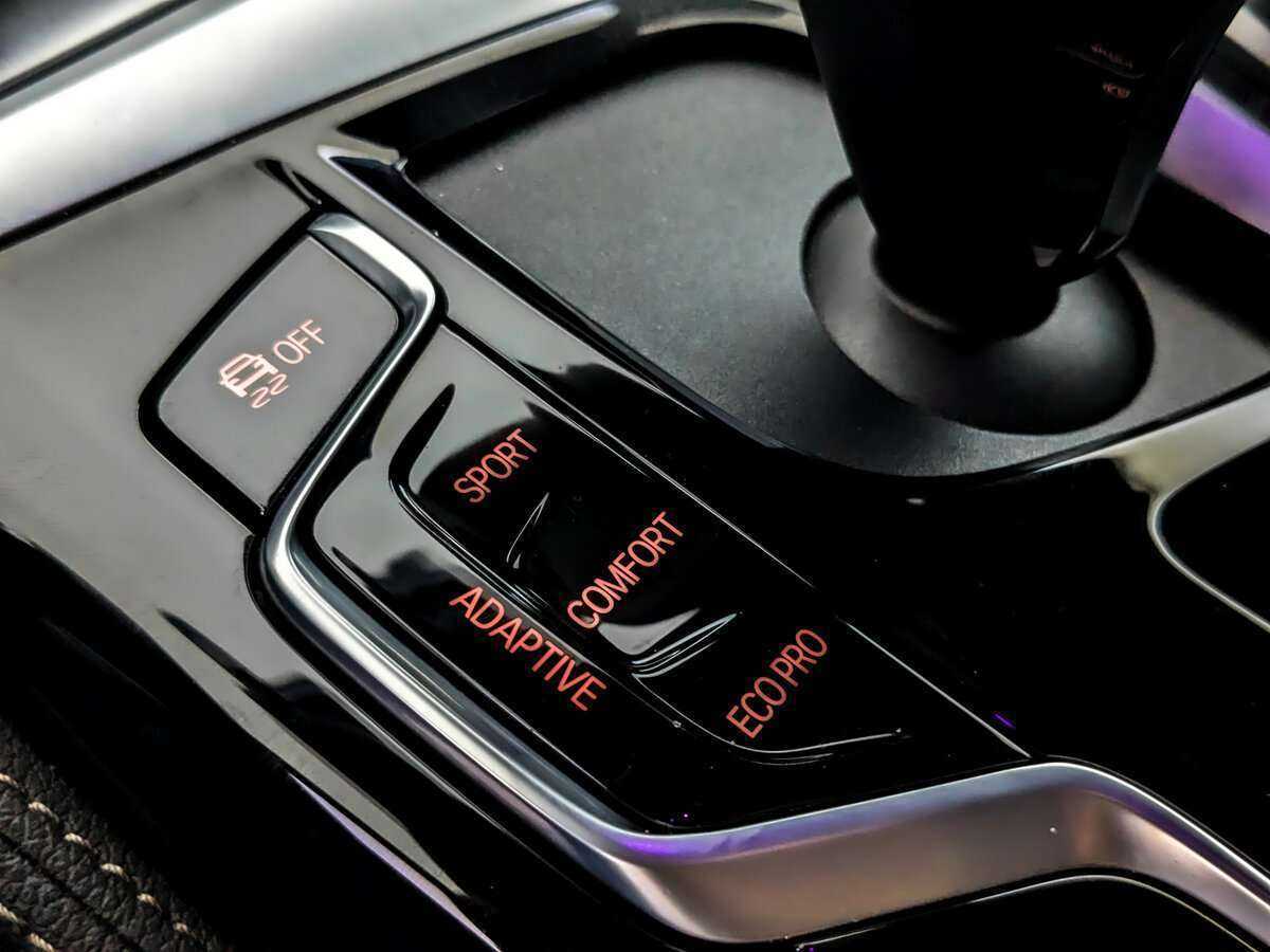 Б/У БМВ 5 серии 2021 года. Фото: #21