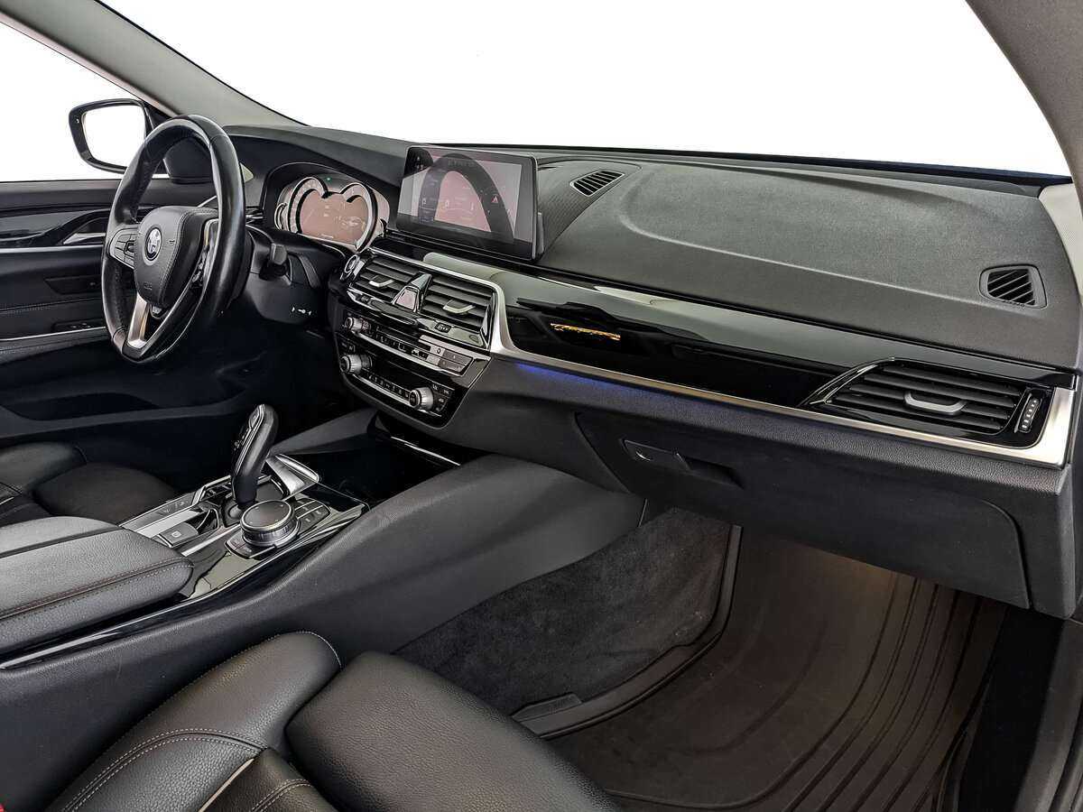 Б/У БМВ 6 серии 2018 года. Фото: #8