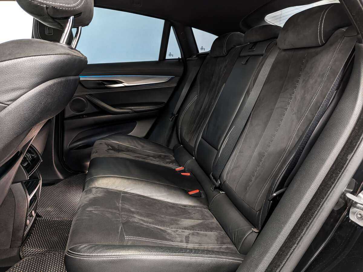 Б/У БМВ Икс6 2019 года. Фото: #15