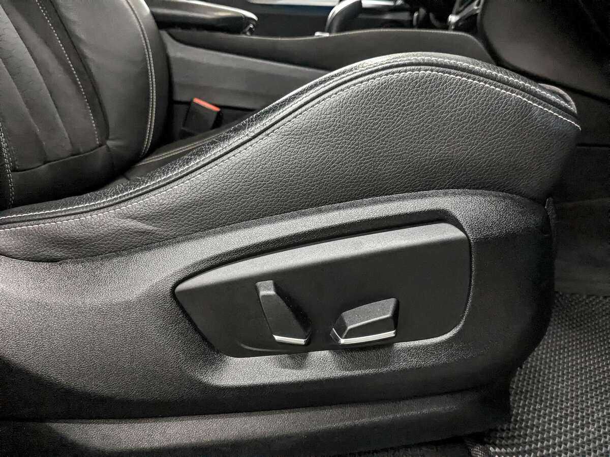 Б/У БМВ Икс6 2019 года. Фото: #23