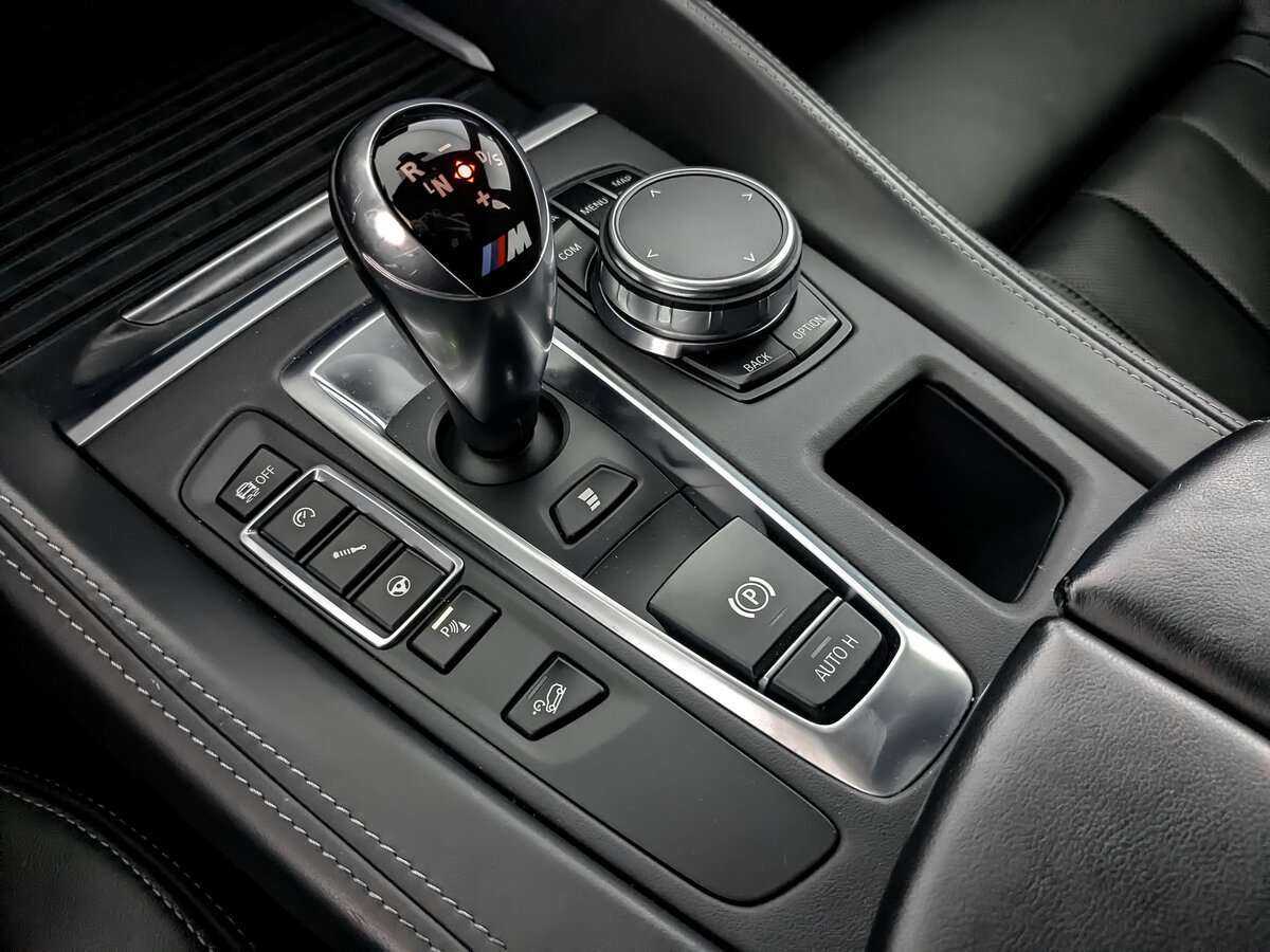 Б/У БМВ Икс6 М 2018 года. Фото: #21