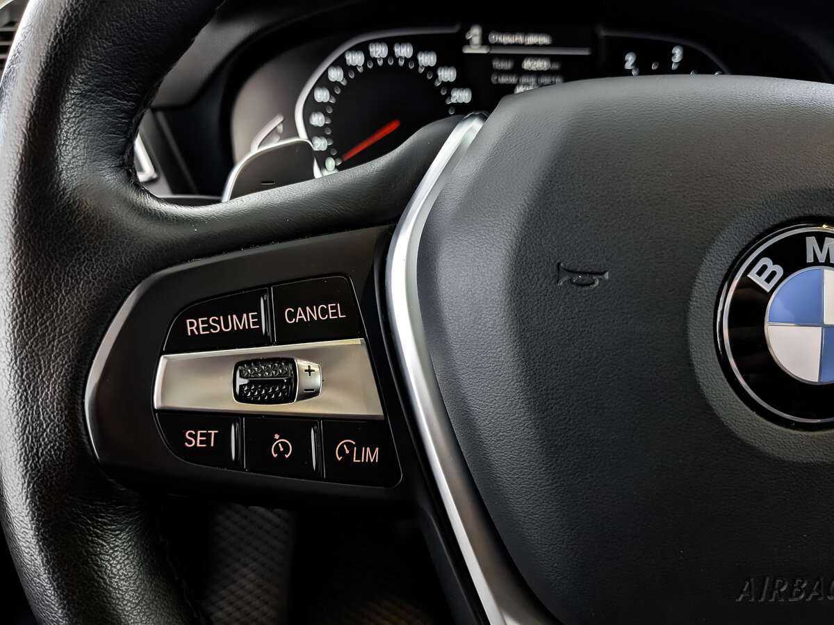 Б/У БМВ Икс4 2021 года. Фото: #21