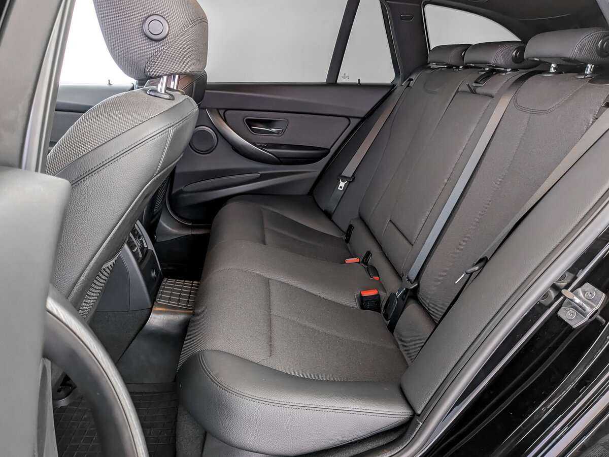 Б/У БМВ 3 серии 2019 года. Фото: #8