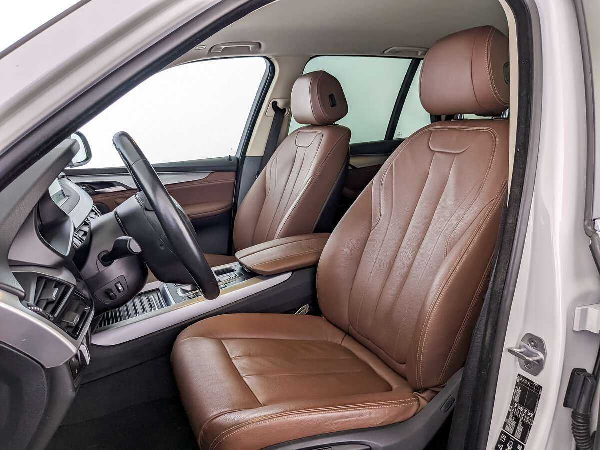 Б/У БМВ Икс5 2018 года. Фото: #14