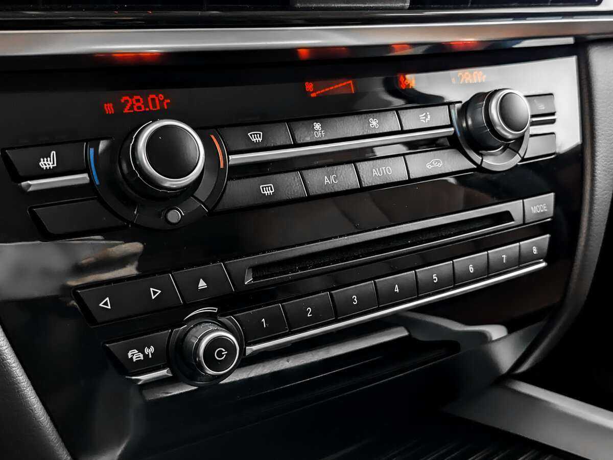 Б/У БМВ Икс5 2018 года. Фото: #21