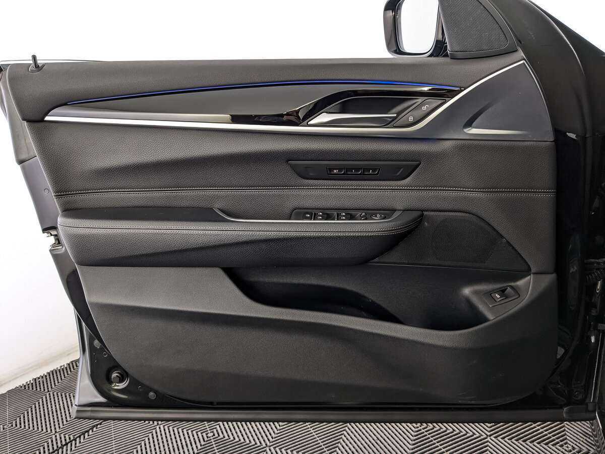 Б/У БМВ 6 серии 2019 года. Фото: #13