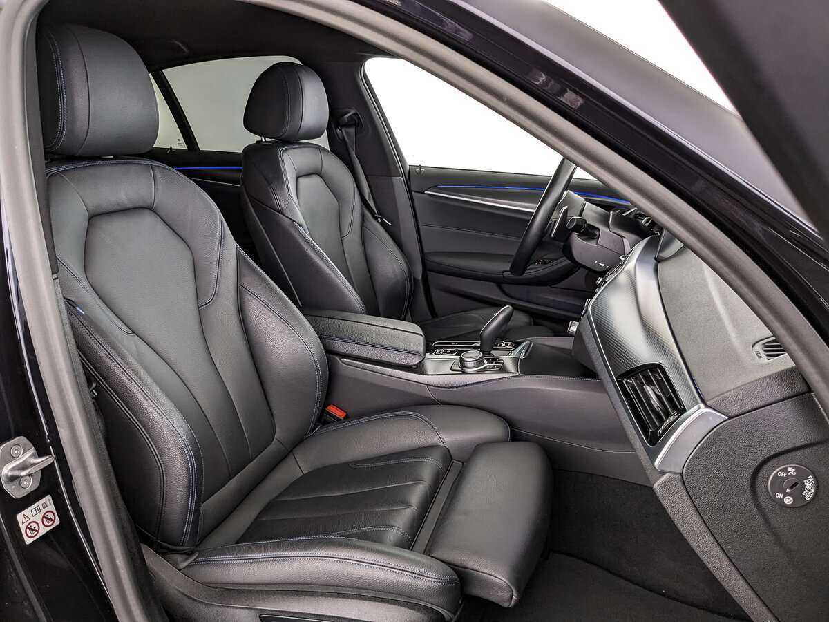 Б/У БМВ 5 серии 2021 года. Фото: #19