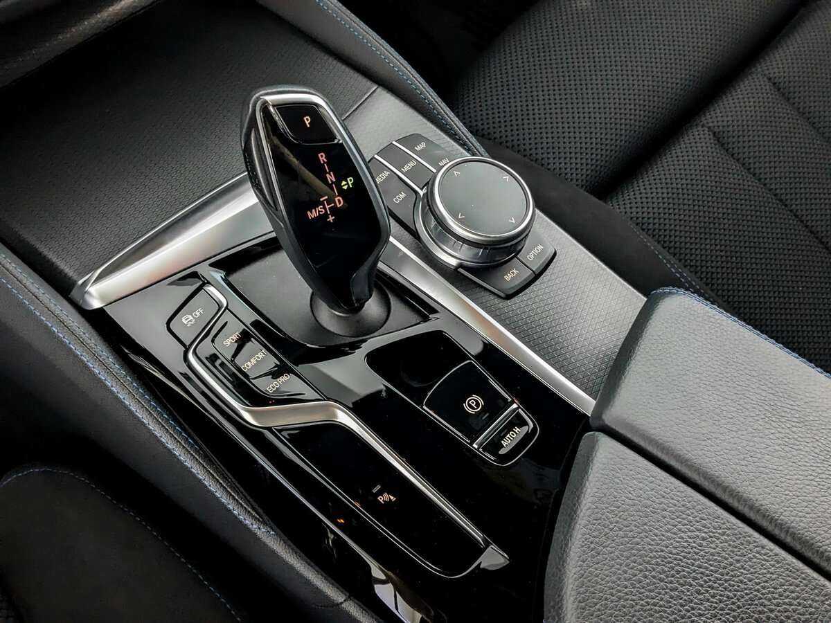 Б/У БМВ 5 серии 2021 года. Фото: #18