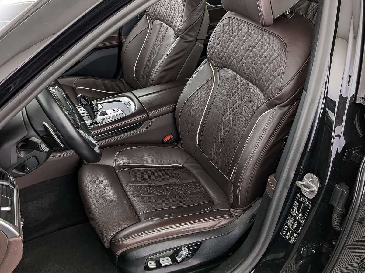 Б/У БМВ 7 серии 2020 года. Фото: #12