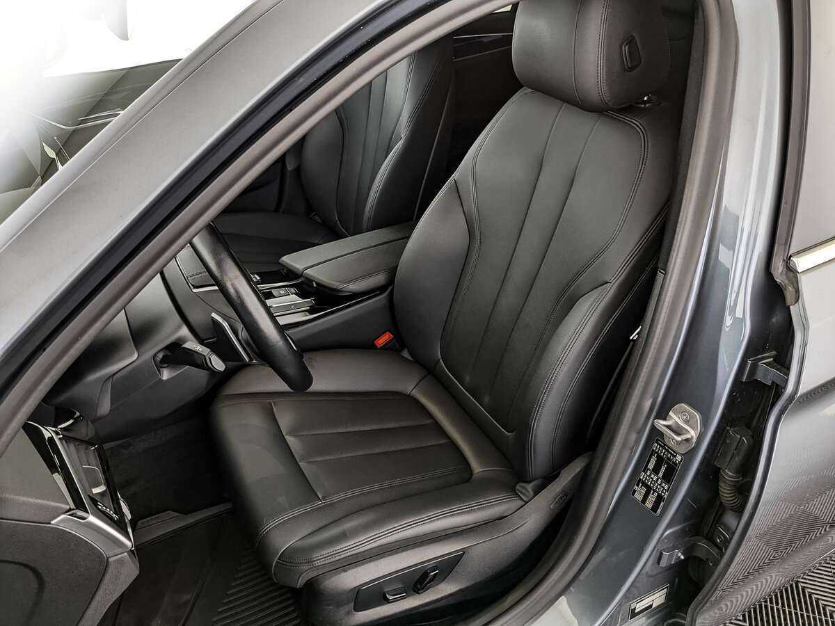 Б/У БМВ 5 серии 2020 года. Фото: #15