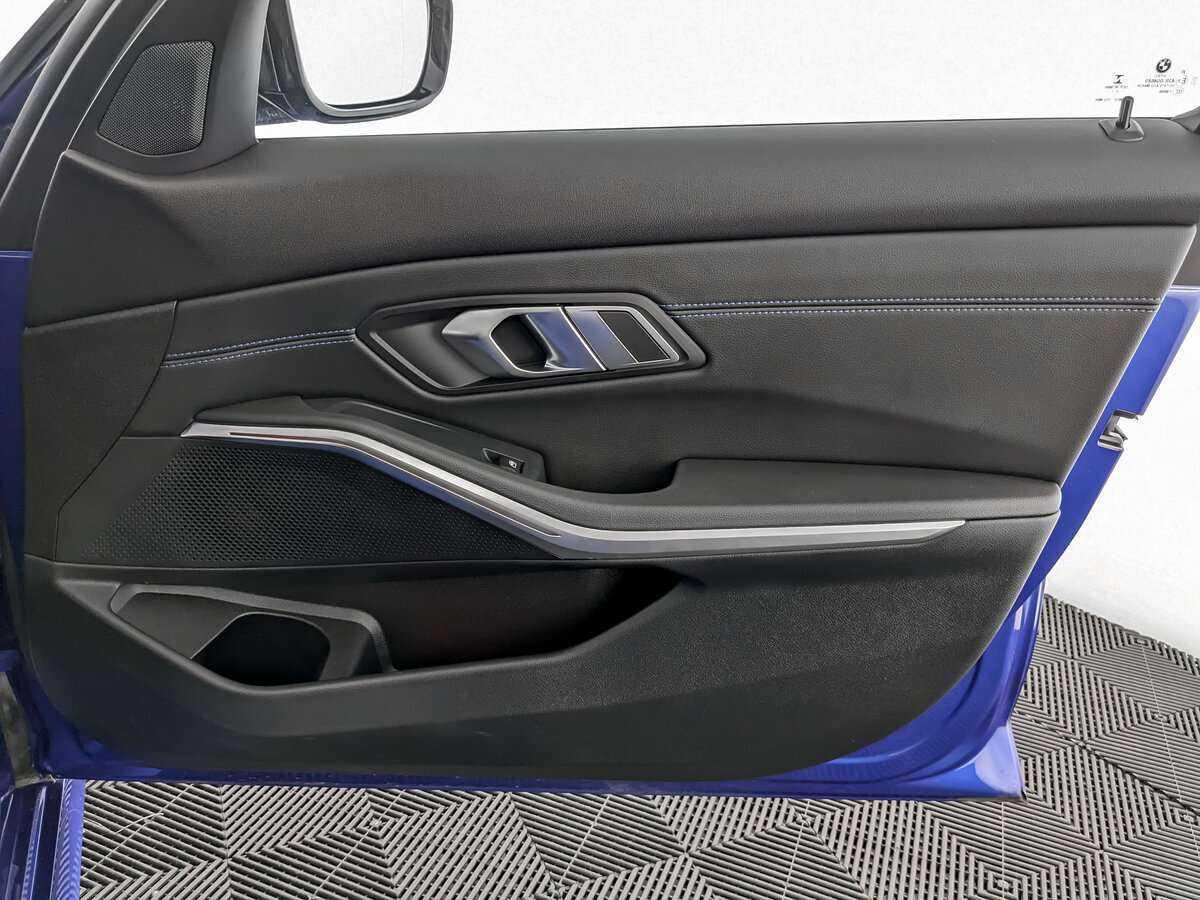 Б/У БМВ 3 серии 2021 года. Фото: #19