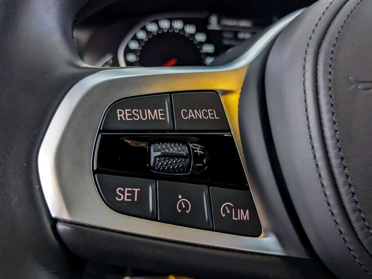 Б/У БМВ 3 серии 2021 года. Фото: #20