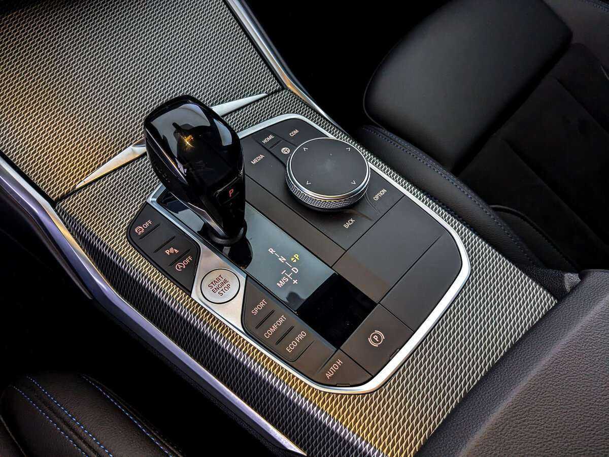 Б/У БМВ 3 серии 2021 года. Фото: #22