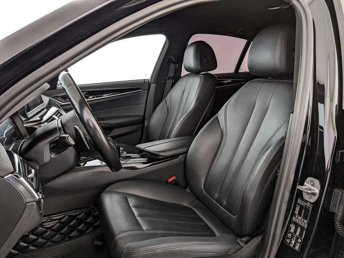 Б/У БМВ 5 серии 2017 года. Фото: #15