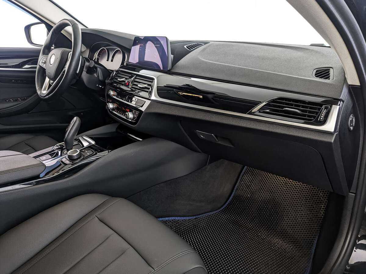 Б/У БМВ 5 серии 2020 года. Фото: #8