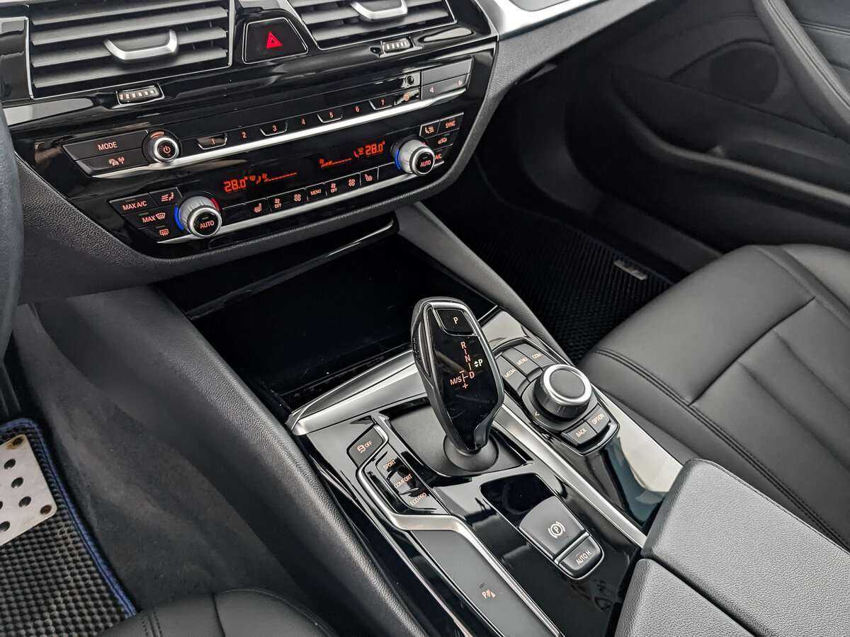 Б/У БМВ 5 серии 2020 года. Фото: #16