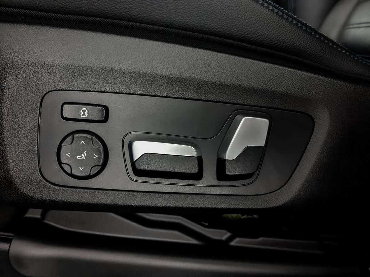 Б/У БМВ Икс4 2020 года. Фото: #14