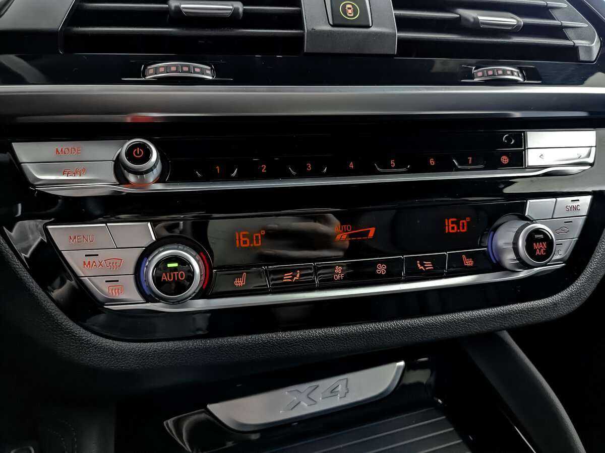 Б/У БМВ Икс4 2020 года. Фото: #19