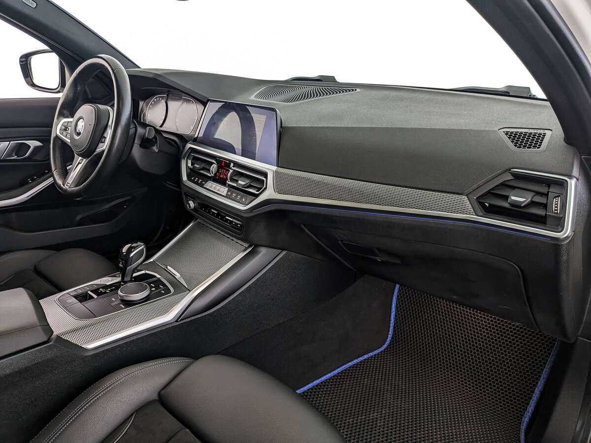 Б/У БМВ 3 серии 2021 года. Фото: #8