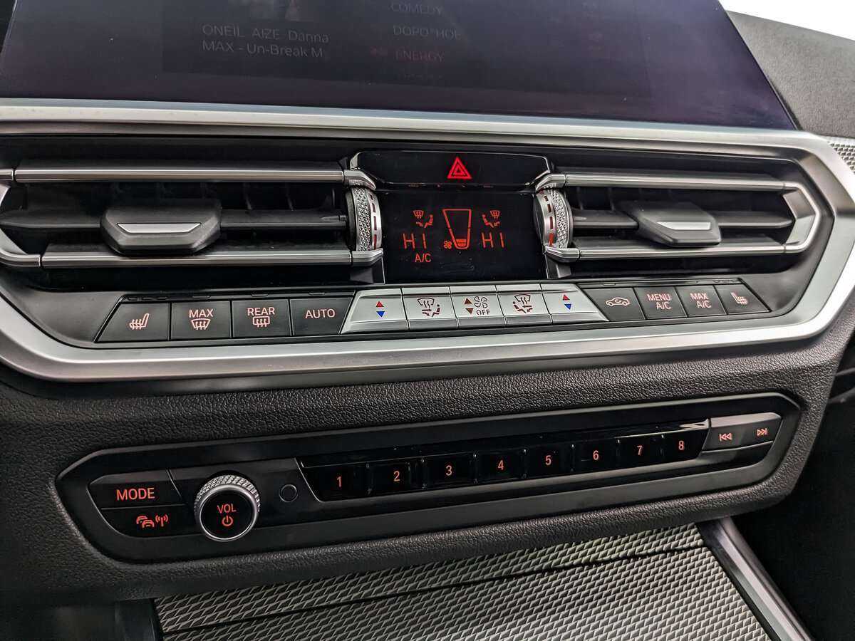 Б/У БМВ 3 серии 2021 года. Фото: #16