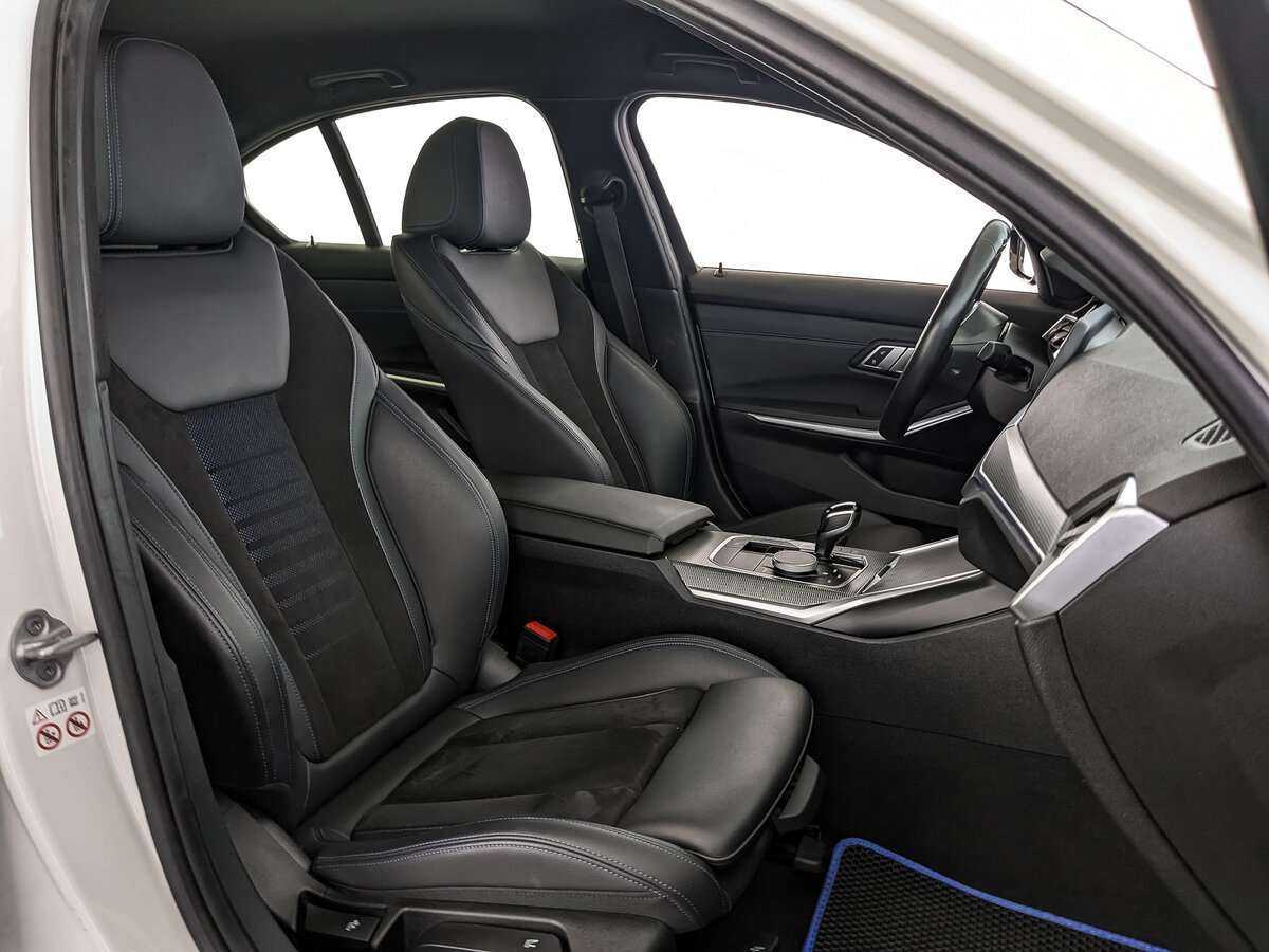 Б/У БМВ 3 серии 2021 года. Фото: #18