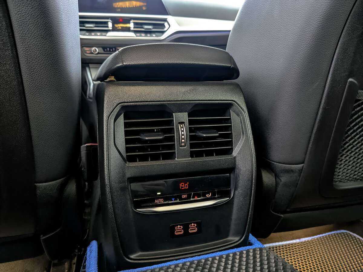 Б/У БМВ 3 серии 2021 года. Фото: #21